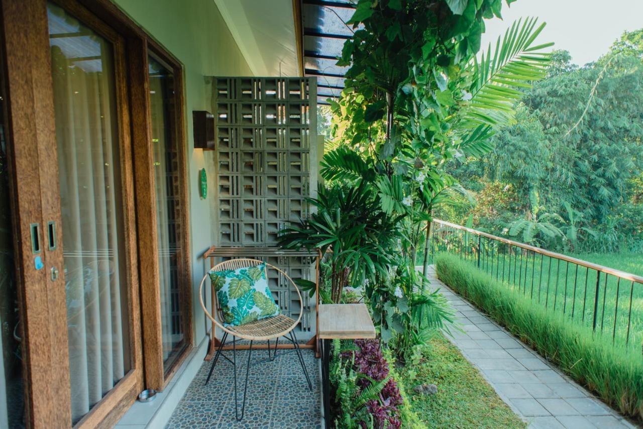 Pangkung Sari Bed And Breakfast Чангу Экстерьер фото